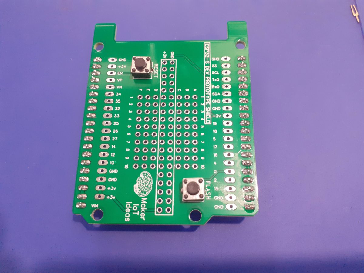 Easy to use ESP32-S DEV Prototype Shield