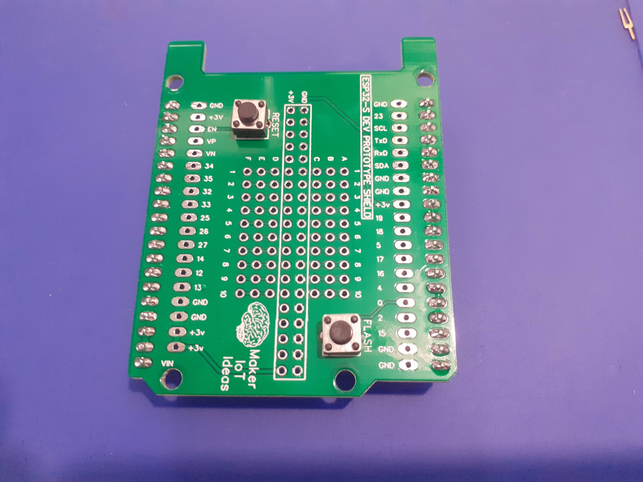 ESP32-S DEV Prototype Shield