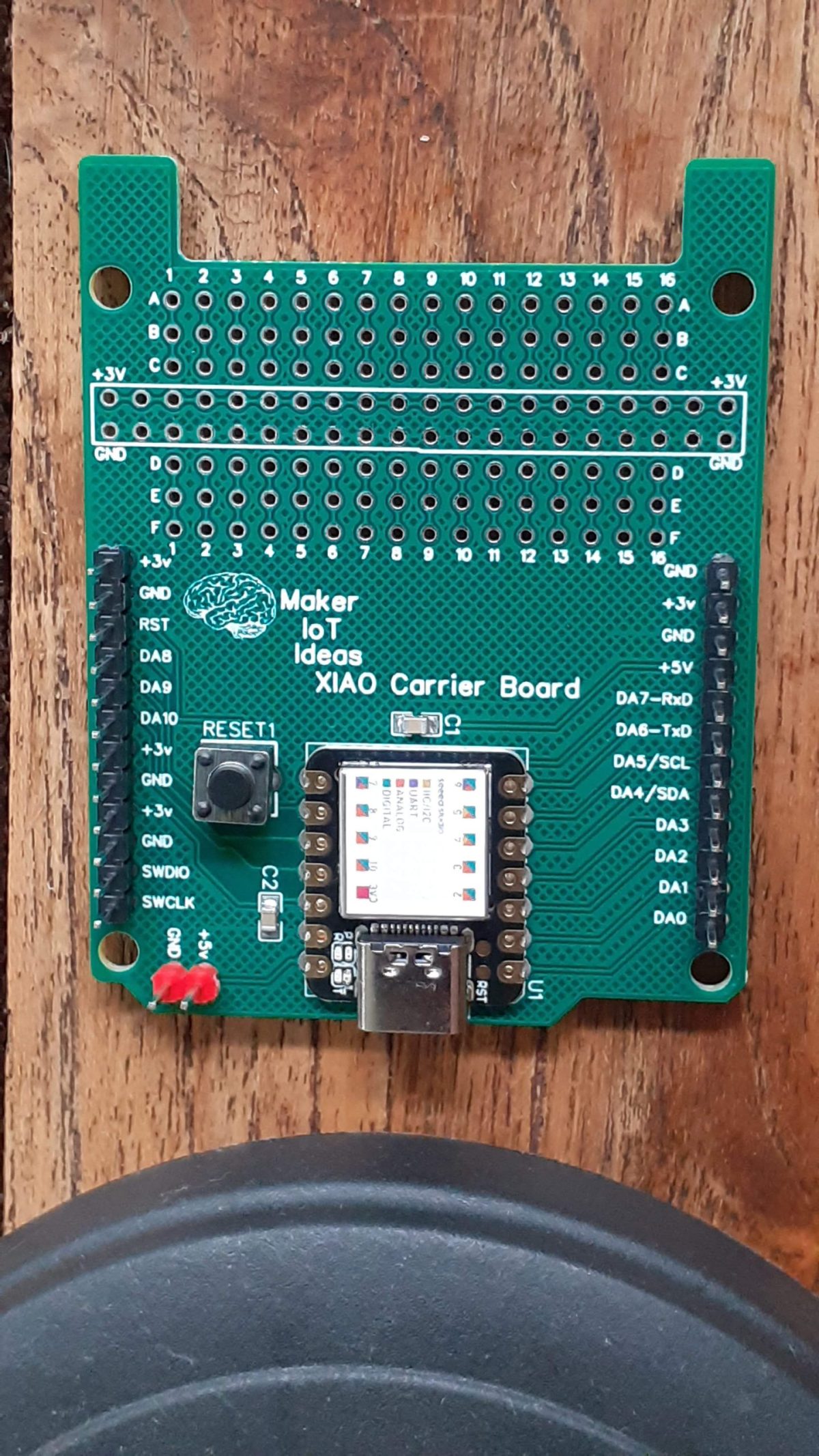 Carrier board for  SEEEDuino XIAO